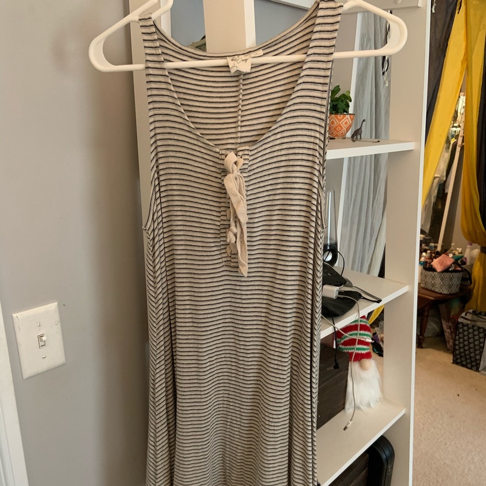 Sleeveless, tee-shirt dress